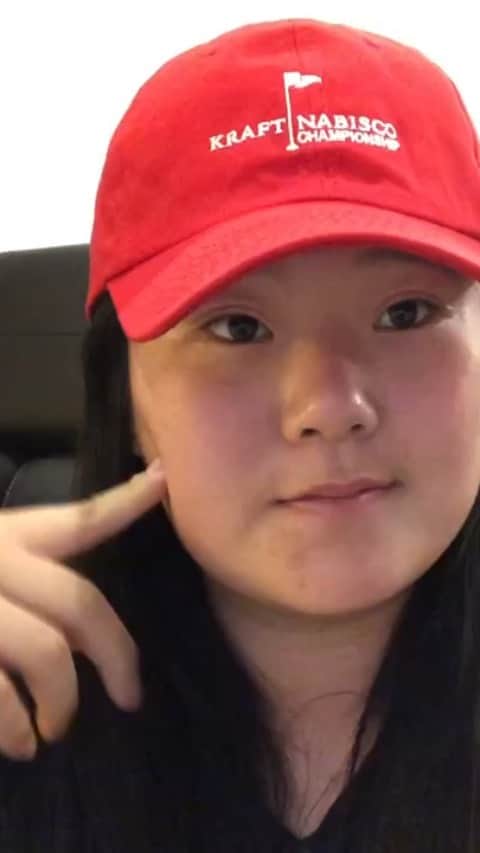 リセット・サラスのインスタグラム：「Congrats Emma @northerngolfergirl , you're in great hands with @boblasken! Tune in Wednesday 5/6 at 7PM PST for a chance to win this weeks giveaway!  @angelyinlol」