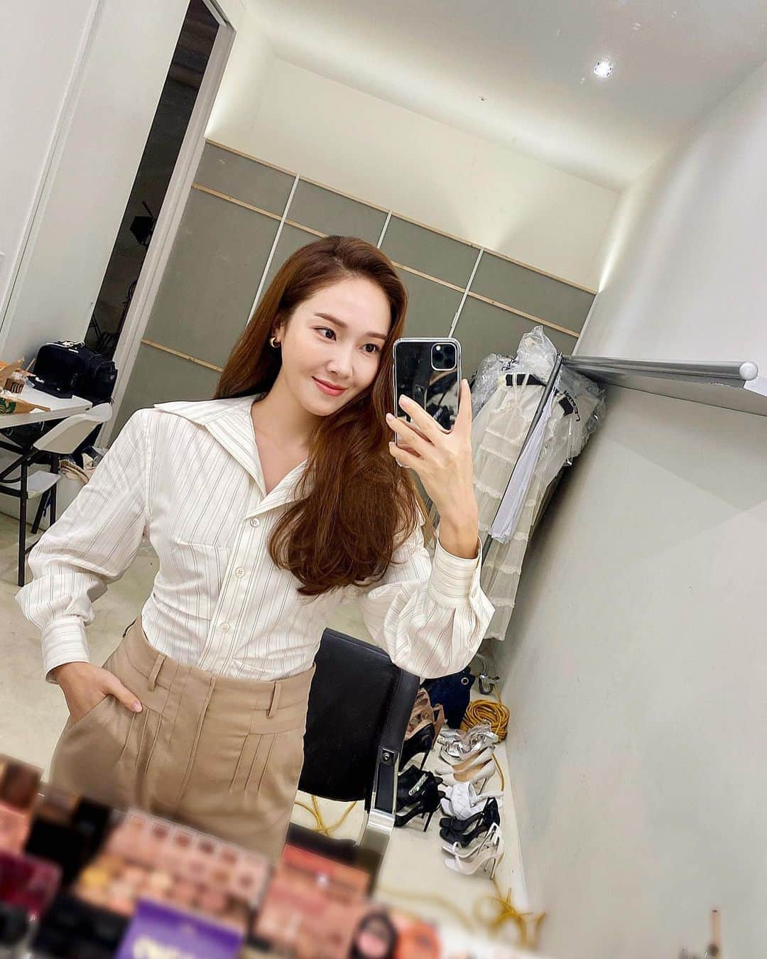 ジェシカ さんのインスタグラム写真 - (ジェシカ Instagram)「But first...let me take a mirror selfie📸✨」5月5日 19時04分 - jessica.syj