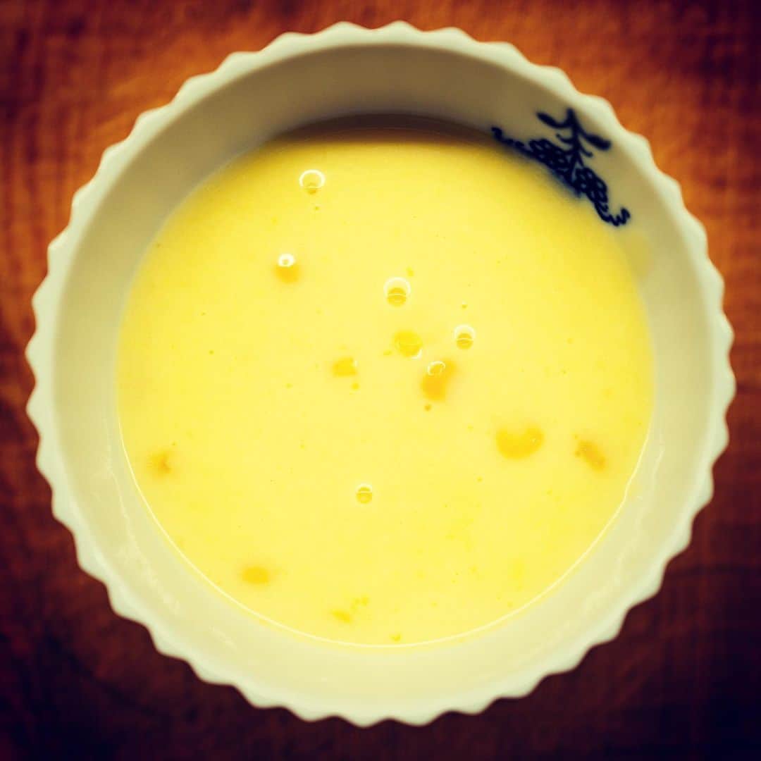 武井義明さんのインスタグラム写真 - (武井義明Instagram)「冷たいものだけだと満腹感がないなあ、ということでコーンスープ。」5月5日 19時26分 - bebechef