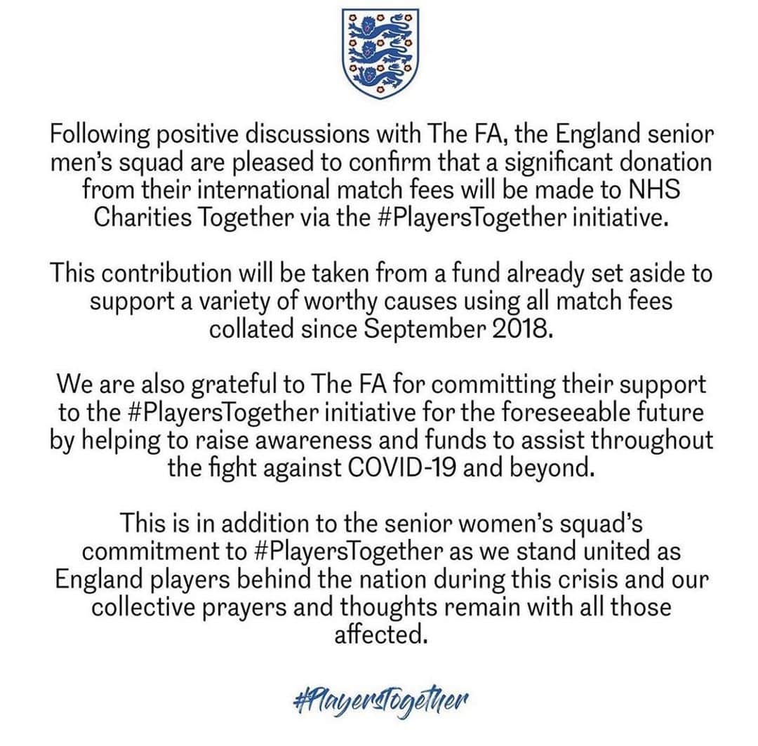 カラム・ウィルソンのインスタグラム：「#PlayersTogether 🏴󠁧󠁢󠁥󠁮󠁧󠁿」