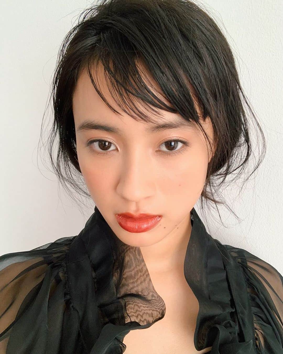 玖瑠実さんのインスタグラム写真 - (玖瑠実Instagram)「VOCE観ていただけましたか？👀 今日はオフショットを💕  #voce #chanelbeauty」5月5日 20時31分 - kurumi_0125_