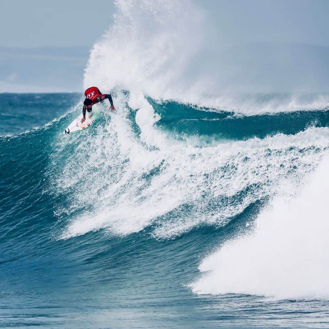 ガブリエル・メディーナのインスタグラム：「antecipation. #jbay」