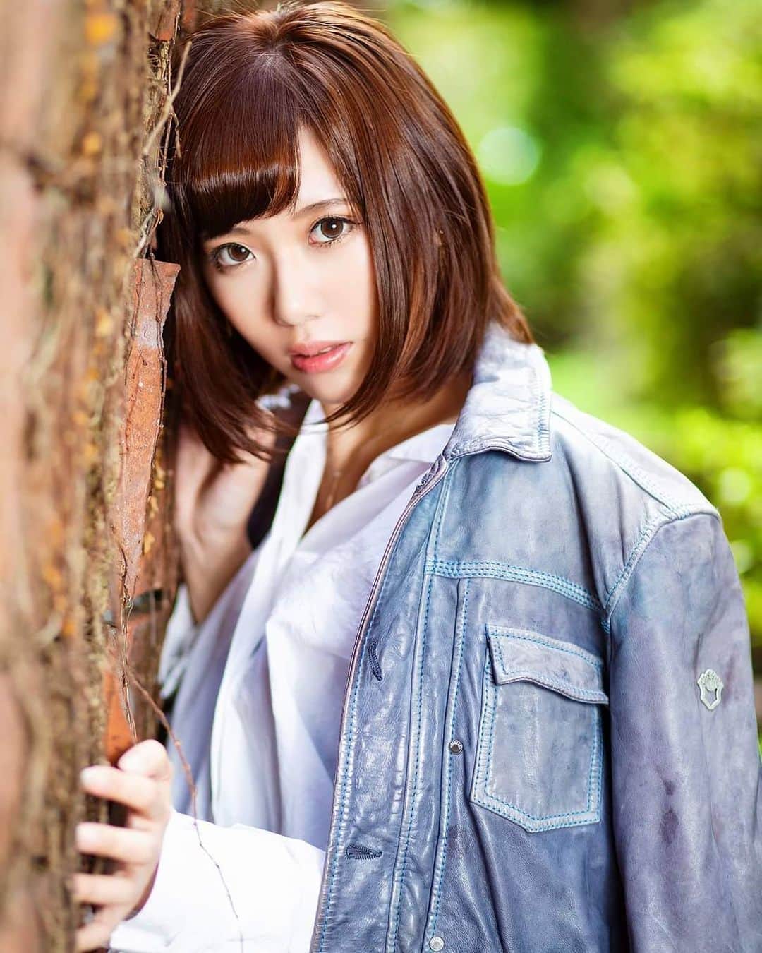 山内もえのインスタグラム：「. 懐かしい(੭ु´ ᐜ ` )੭ु 茶髪ボブ！ . photo @joe_kinokuni . . https://free-model.jp . . #フリーモデル #山内もえ #撮影依頼受付中 #撮影 #サロンモデル #sexy #被写体 #model #モデル #写真 #smile #デカ目 #beauty #pretty #cute #eye #idol #偶像  #瞳 #natural #photo #可爱的 #portrait #portraitphotography #makeup #photography #写真好きな人と繋がりたい #グラビア」