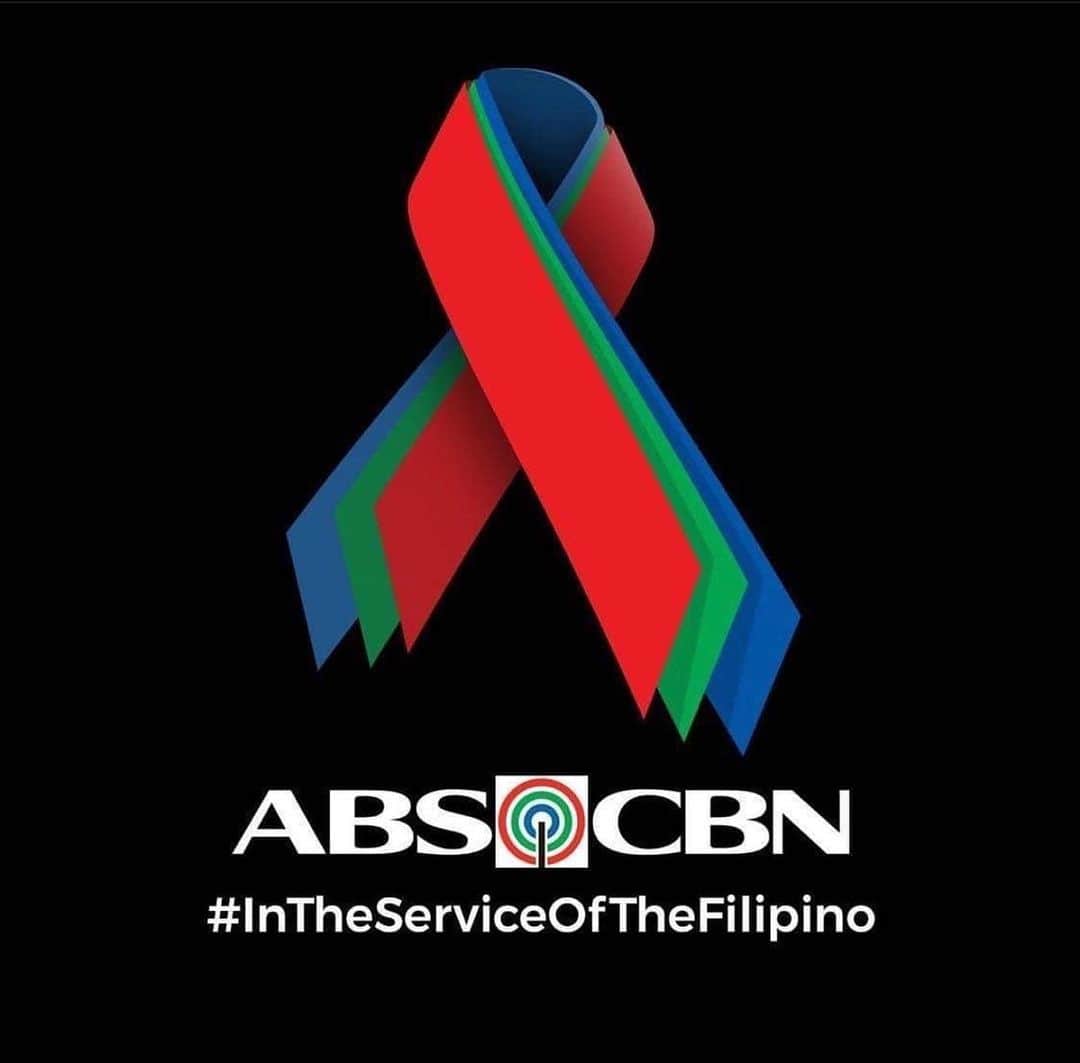 アン・カーティスのインスタグラム：「I’m still in disbelief that this is actually happening. It’s so heartbreaking. Nakakalungkot 💔. To my ABS-CBN Family, I stand with you. I pray for brighter days and hearing “in the service of the Filipino” on air again. A big hug sa lahat ng aking KAPAMILYA ❤️💚💙 #intheserviceofthefilipino #notoabscbnshutdown #westandwithabscbn」