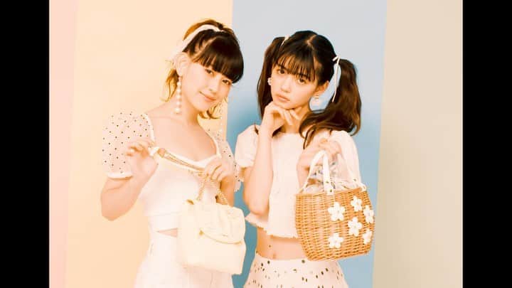 かとうみさとのインスタグラム：「【WORKS】 Video Director @misato_kato  Samantha Vega 2020SS  Model : @yurippa93 / @hi_erica_  Art Director / 2BOY(yenter) Cinematographer @seito_nakajima  Music @gulium_jp @nyoraichan  #SamanthaVega」