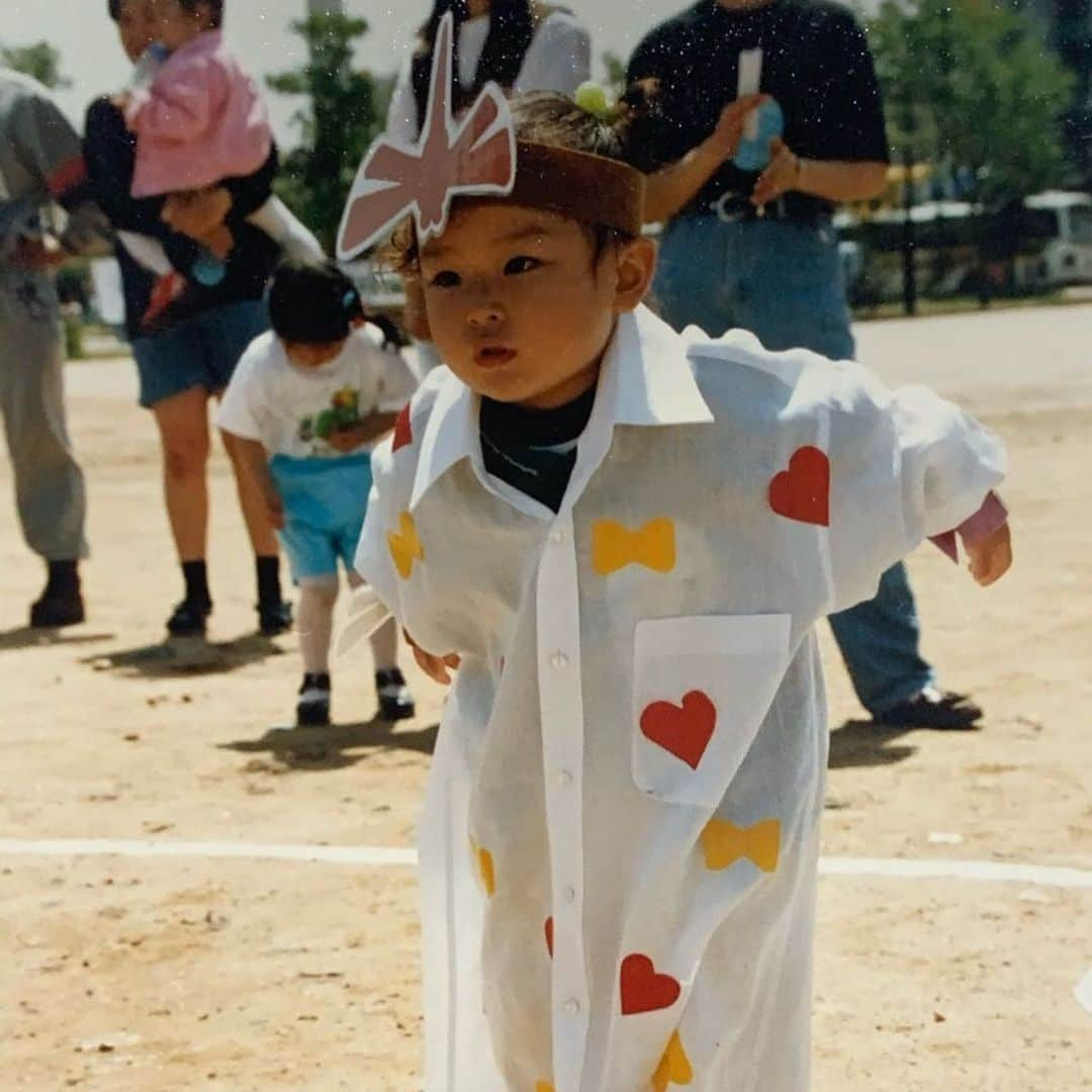 スルギさんのインスタグラム写真 - (スルギInstagram)「Happy Children’s Day!! Here’s some pics of our cute baby Seulgi 💛 @hi_sseulgi @redvelvet.smtown #REDVELVET #레드벨벳 #IRENE #BAEJOOHYUN #아이린 #SEULGI #KANGSEULGI #슬기 #WENDY #SONSEUNGWAN #웬디 #JOY #PARKSOOYOUNG #조이 #YERI #KIMYERIM #예리 #KPOP #GIRLGROUP」5月5日 21時48分 - kristiandawal29