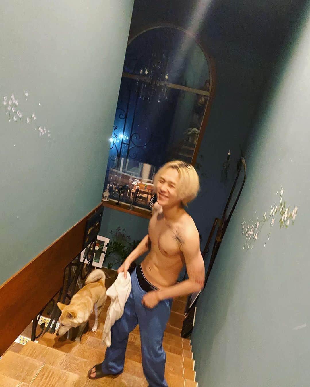 イドンさんのインスタグラム写真 - (イドンInstagram)5月5日 22時12分 - hyojong_1994