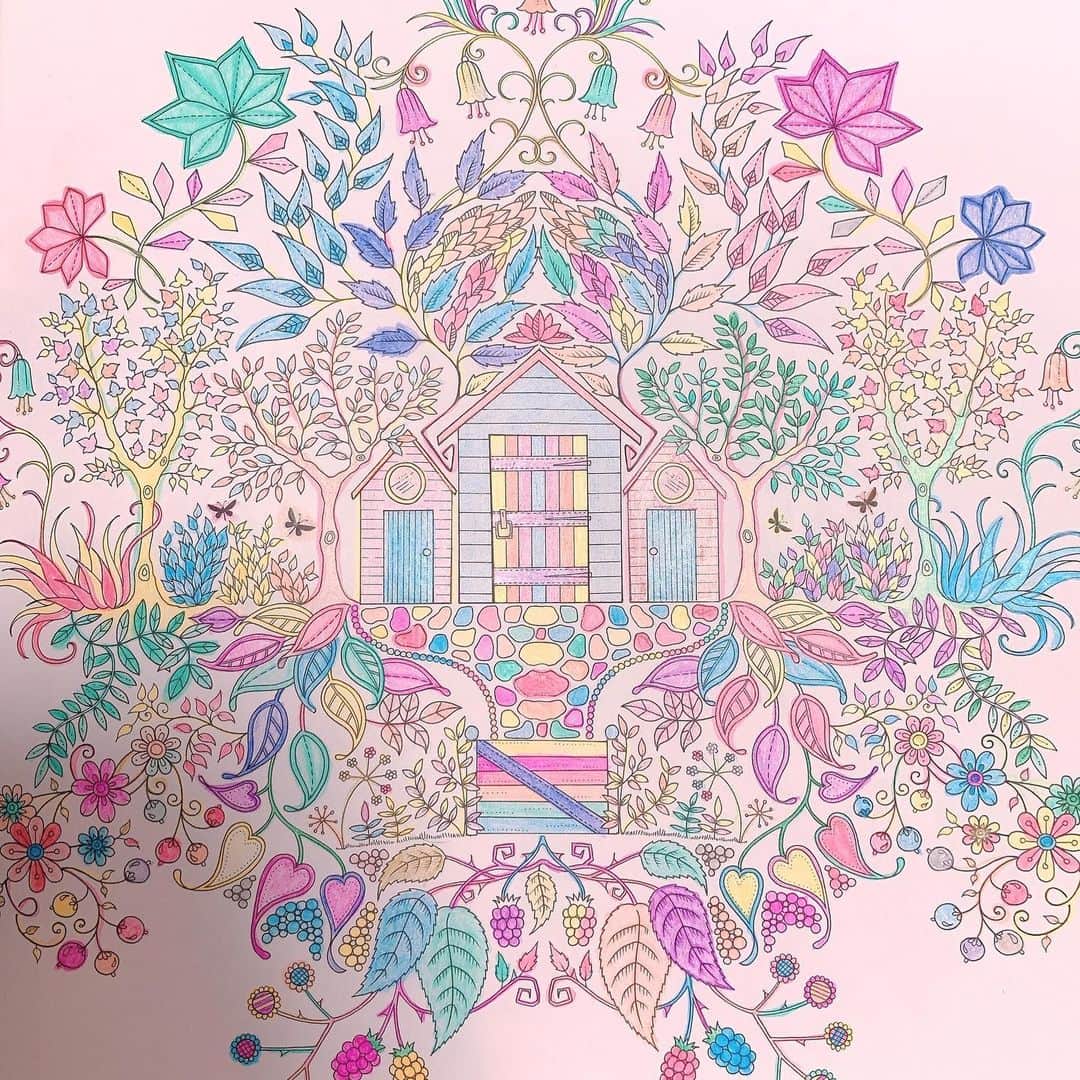 大人の塗り絵のinstagram 大人の塗り絵インスタグラム ハッシュタグ