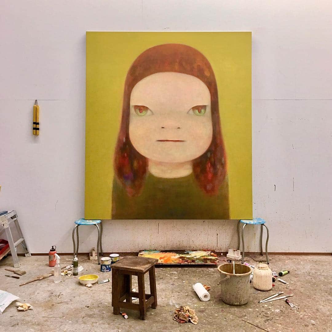 奈良美智のインスタグラム：「almost done. "midnight truth" girl in the forest. feeling autumn.」