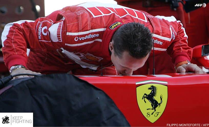 ミハエル・シューマッハさんのインスタグラム写真 - (ミハエル・シューマッハInstagram)「An emotional day for Michael on 29 October 2006 at the Ferrari day in Monza, with big acts of friendship and also some tears. Michael kisses his Ferrari from the 2006 season, a present from the Team. #TeamMichael #KeepFighting  Ein emotionaler Tag für Michael am 29. Oktober 2006 beim Ferrari-Tag in Monza, mit grossen Abschiedsgesten und auch einigen vergossenen Tränen. Michael küsst seinen Ferrari der Saison 2006, den das Team ihm schenkt. #TeamMichael #KeepFighting @scuderiaferrari @jean.todt @keepfighting」10月29日 19時55分 - michaelschumacher