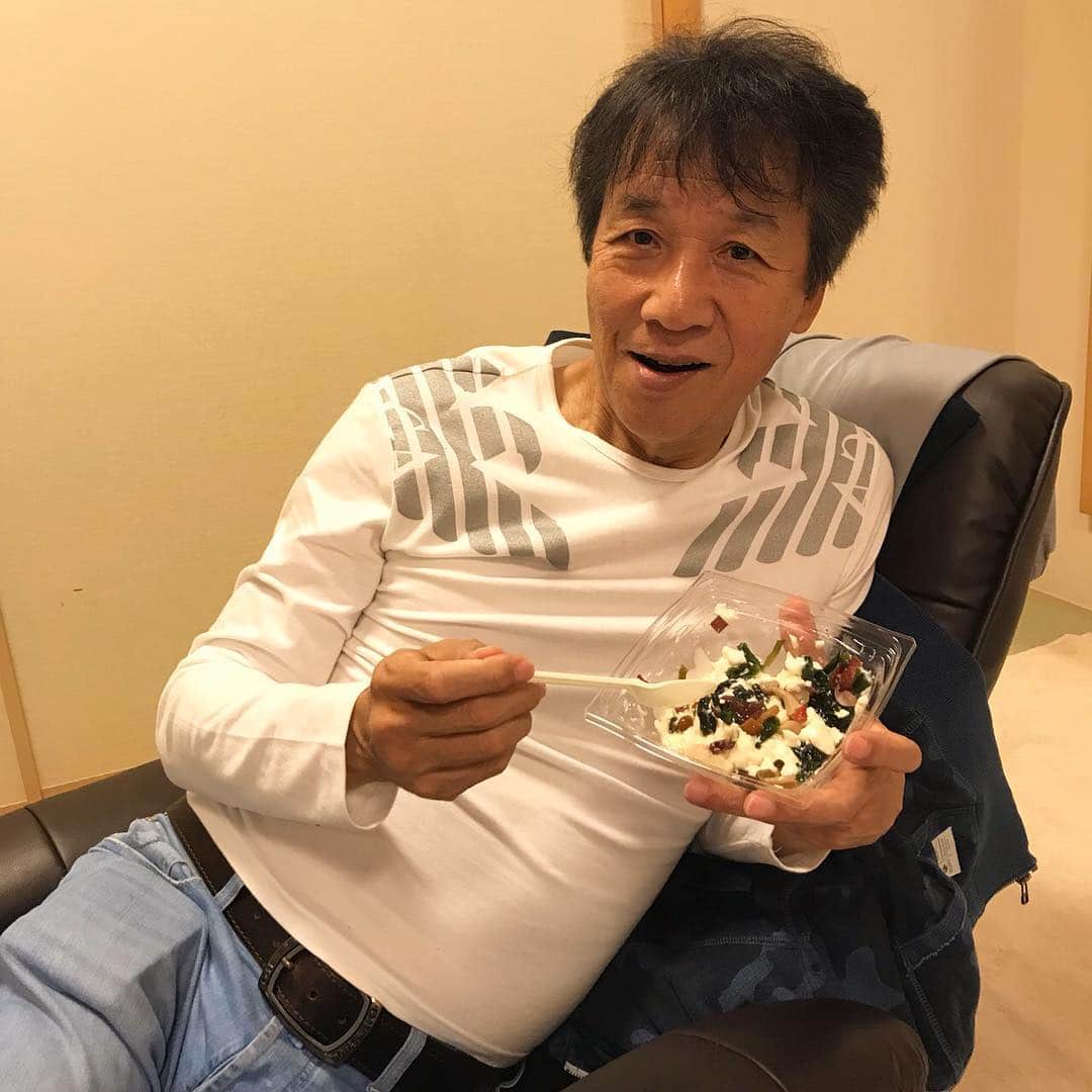 前川清さんのインスタグラム写真 - (前川清Instagram)「最近ハマってるとろーり豆腐。 朝か昼に必ず食べてます。  #新歌舞伎座#大阪#良い顔」10月30日 9時42分 - maekiyoinsta