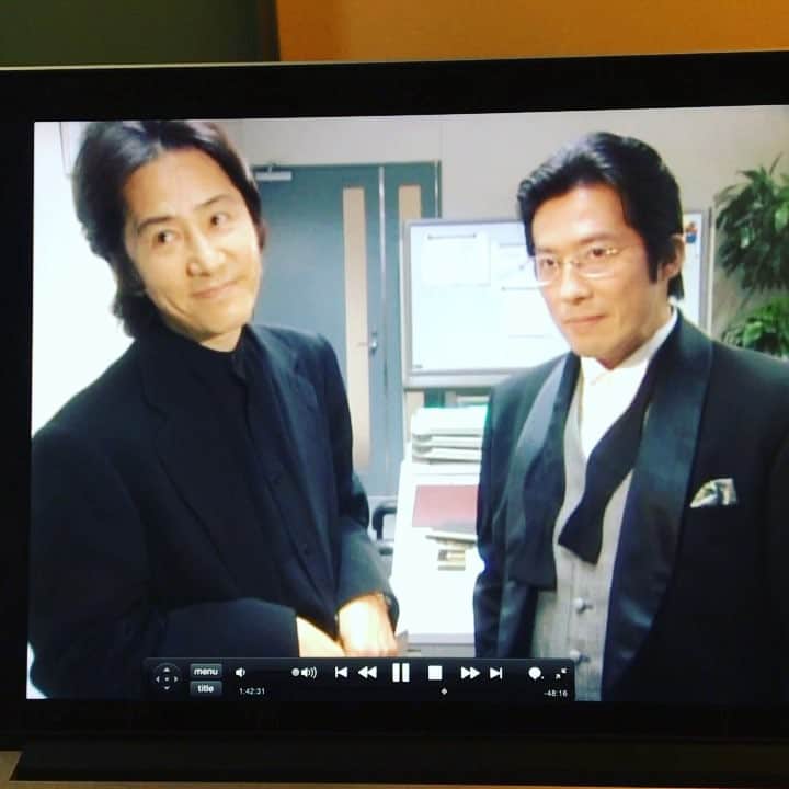 中山恵梨香のインスタグラム：「かっこE。。。。。。 #古畑任三郎 #真田広之」