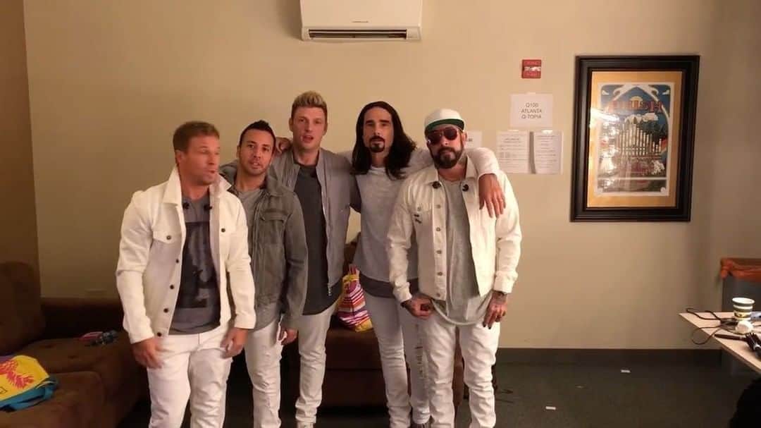 ホセ・アルトゥーベのインスタグラム：「Thanks for the support @backstreetboys ... Let's make it happen 🎤 🙌🏻 My Favorites #worldseries」