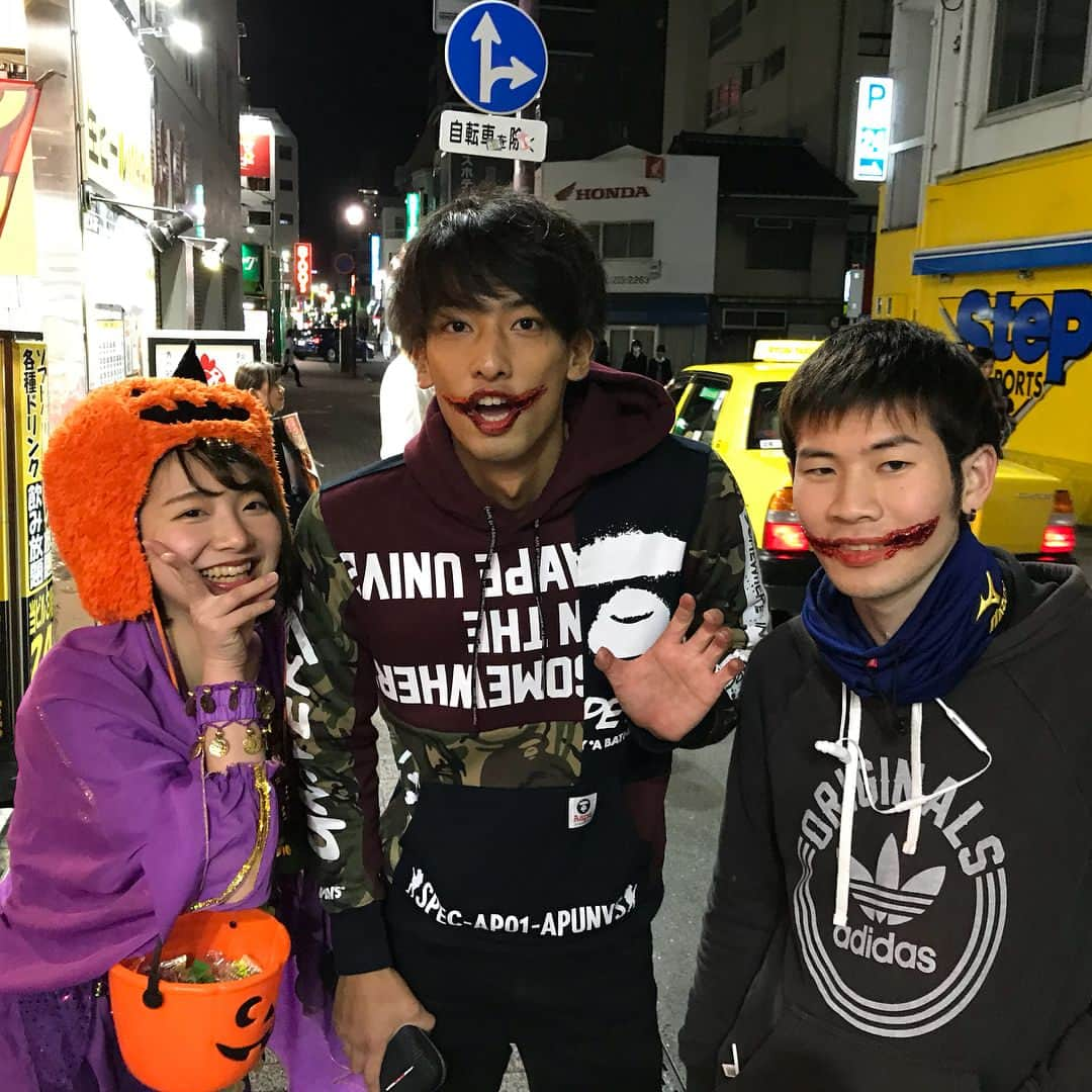 中尾駿一さんのインスタグラム写真 - (中尾駿一Instagram)「ハロウィンわず🎃 いろんな人に会えて楽しかった🙌 #ハロウィン #haloween  #岡山駅」11月1日 15時37分 - 1poypoy