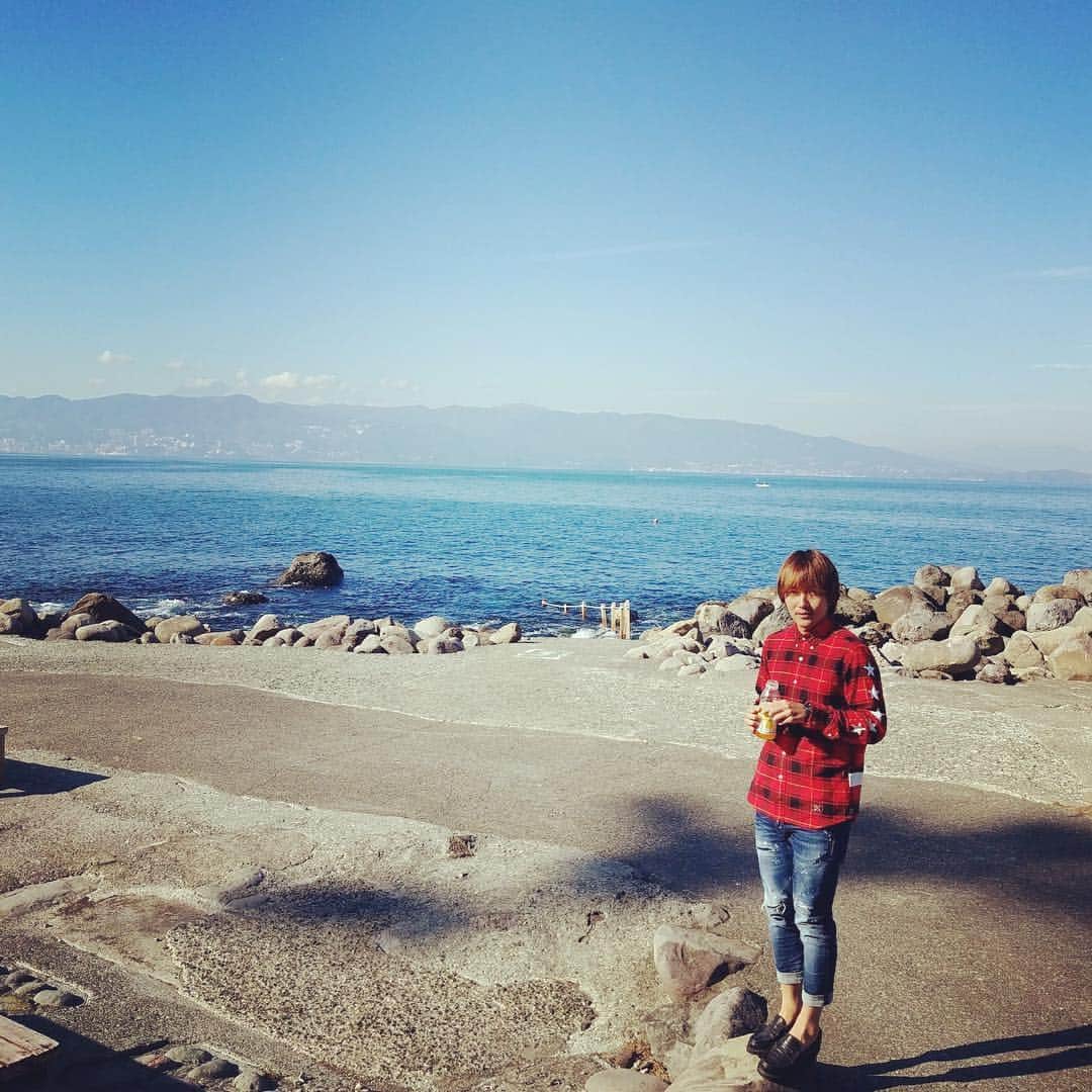 天野純のインスタグラム：「#連休 #旅 #熱海 #初島」