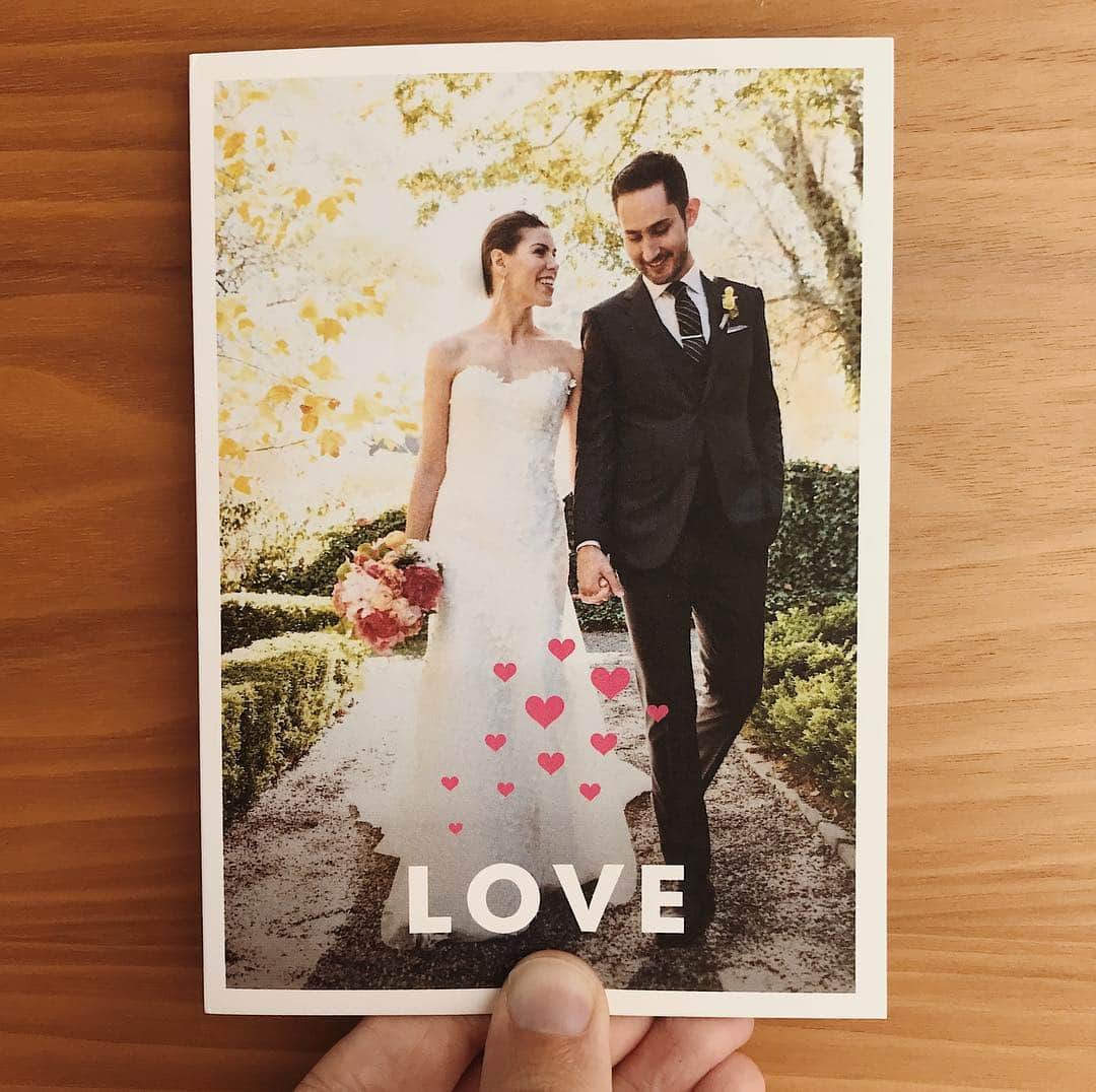 ケビン・シストロムのインスタグラム：「Happy two years @nicole! 😍 I can’t wait for our little girl to arrive so she can meet her beautiful, intelligent and loving mom 😘」