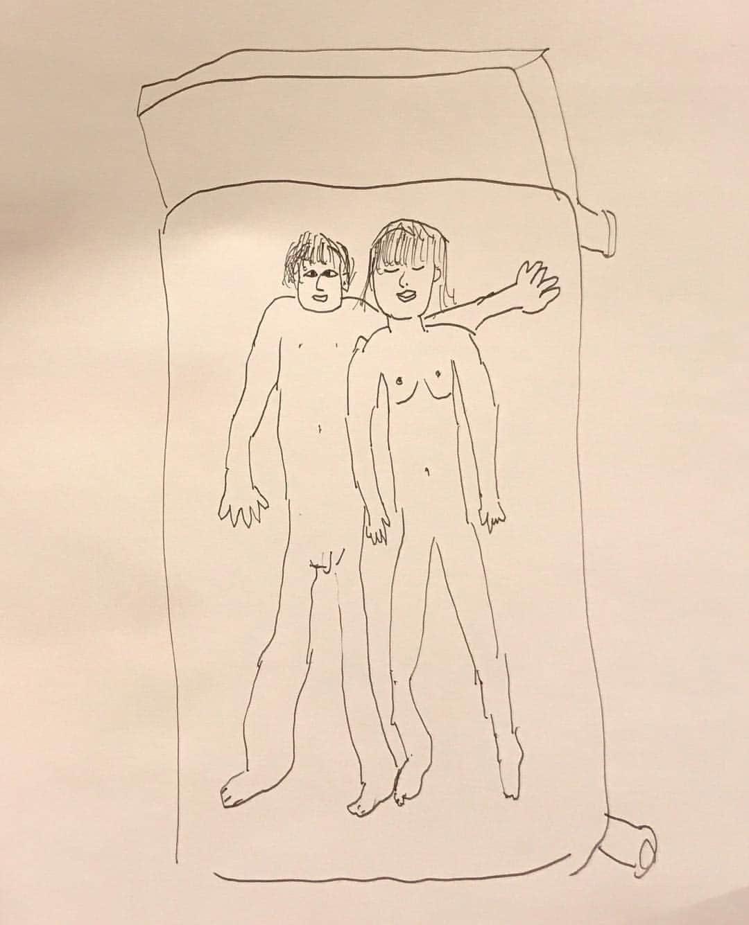 とんだ林蘭さんのインスタグラム写真 - (とんだ林蘭Instagram)「彼氏が描いた腕枕の絵」10月9日 22時05分 - tondabayashiran