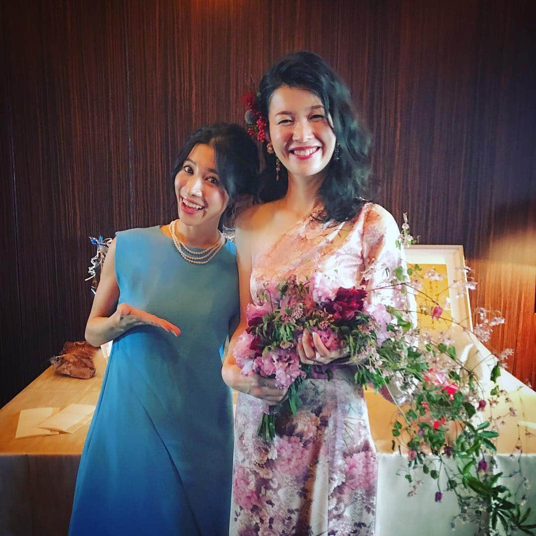 名越涼子のグルメインスタ