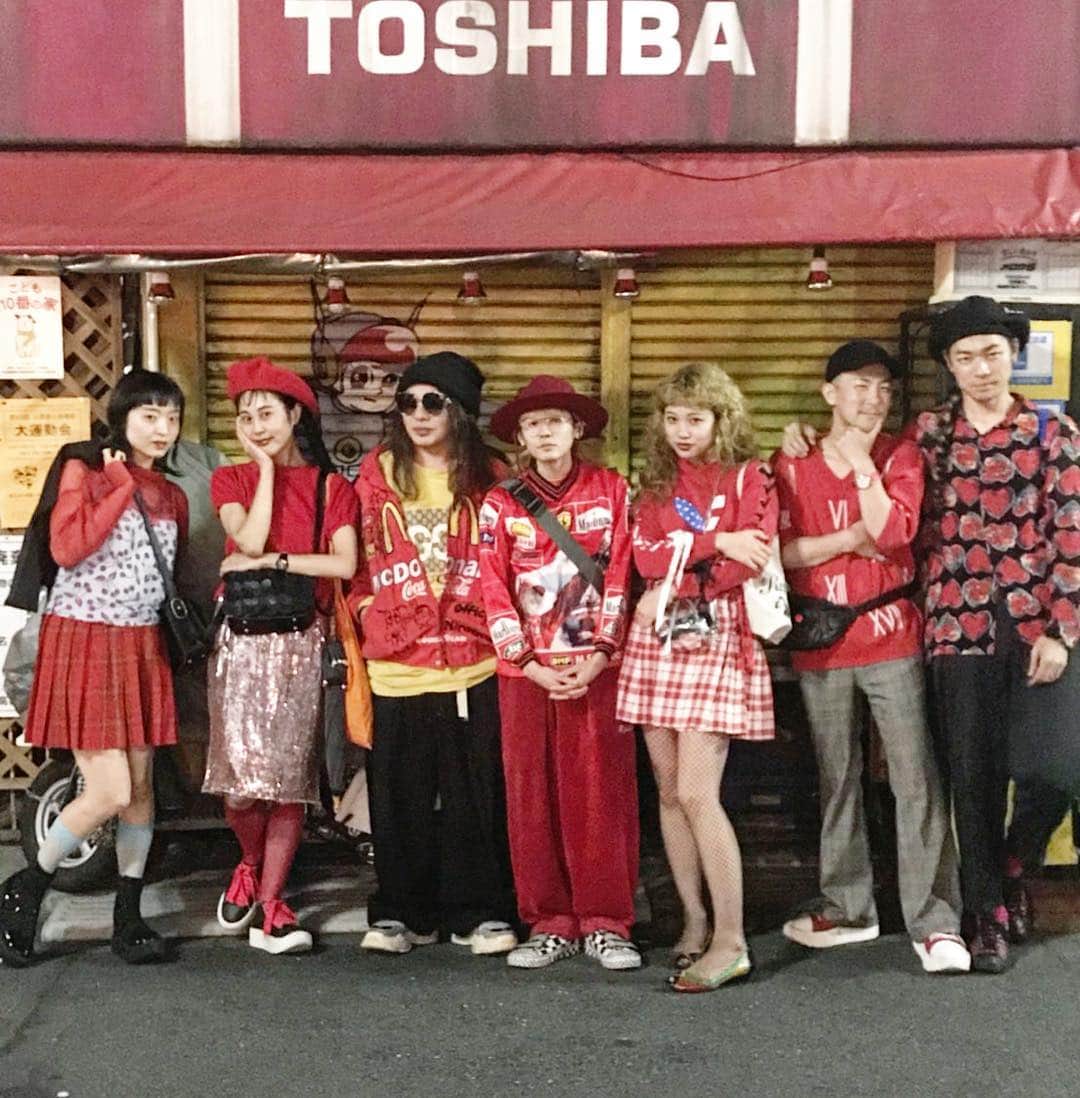 ロザッチのインスタグラム：「原宿の会😋😋」