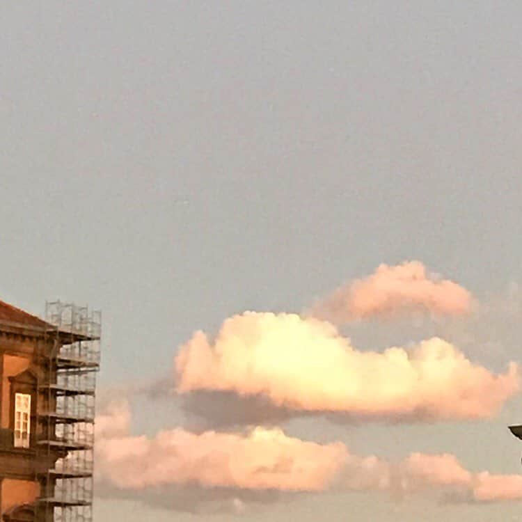 杉咲花のインスタグラム：「☁️⭕️」