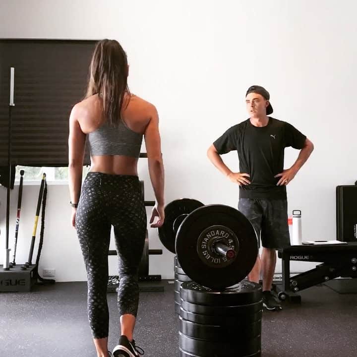 のインスタグラム：「Feels good to get back at it!  Got myself an East Coast training partner too 😉」