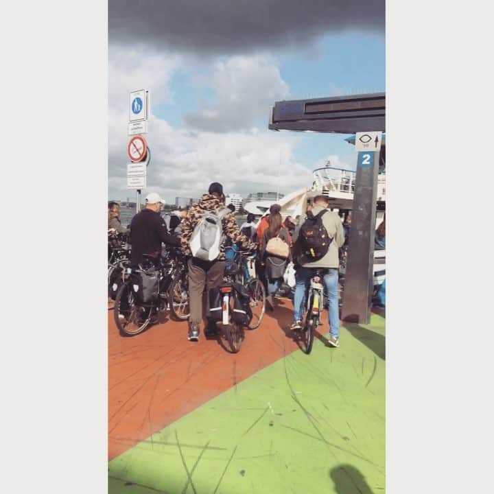 Yu-kiのインスタグラム：「Amsterdamは驚きがいっぱいだった👏🏻世界は広い💭とにかく自転車に注意🚴‍♀️🚴#amsterdam#netherlands#オランダ#アムステルダム#noord1」
