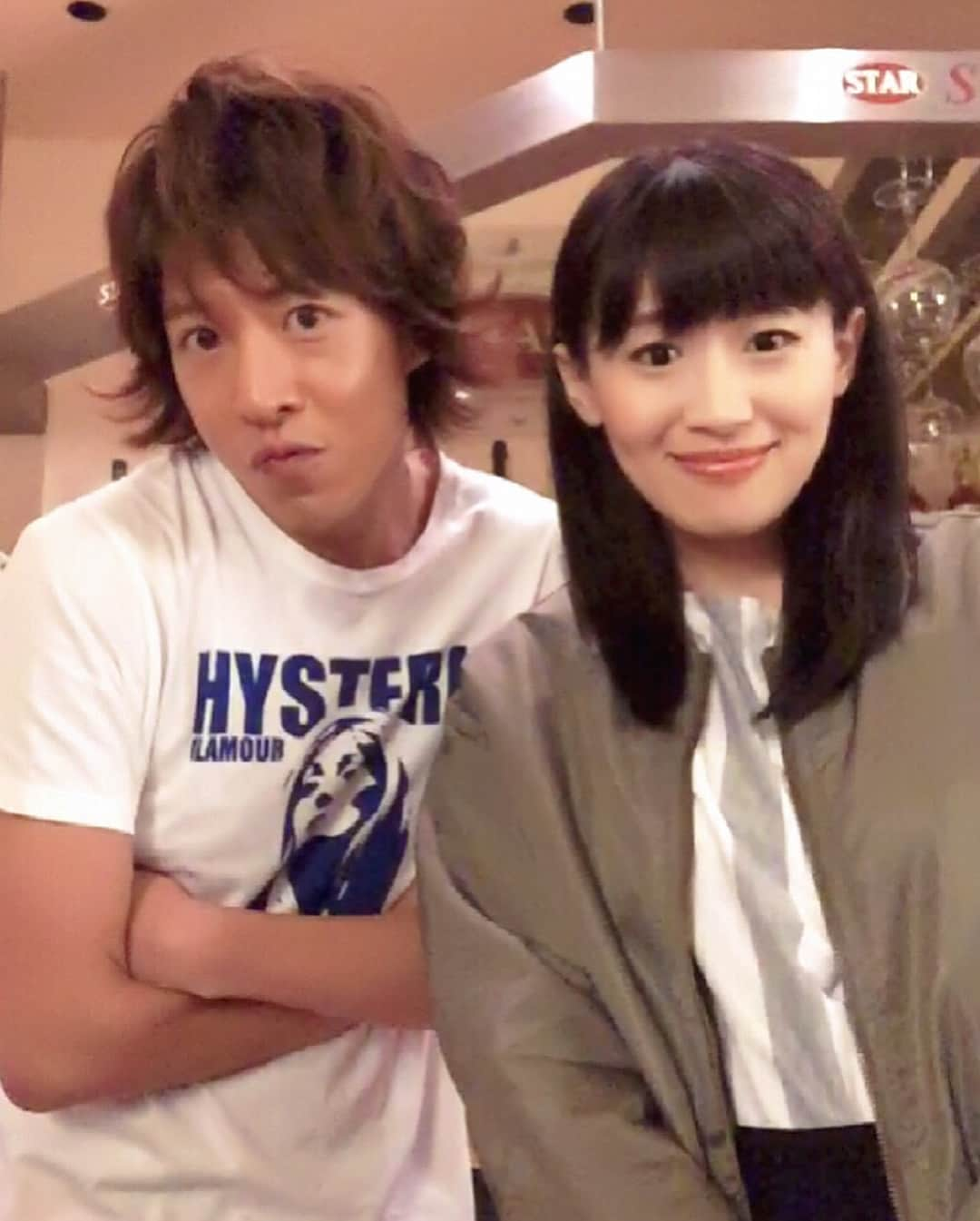 沙羅さんのインスタグラム写真 - (沙羅Instagram)「昨日の木村拓哉さんとインスタLIVE後に2ショット❤️バレンタインのあすなろ抱き以来。笑  #綾瀬はるか さん #木村拓哉 さん #ものまね #もっぷん #Tシャツはご本人の好きなHYSTERICGLAMOUR #リスペクトtheファンに愛されるぽんこつ力」10月12日 16時02分 - sarapika128