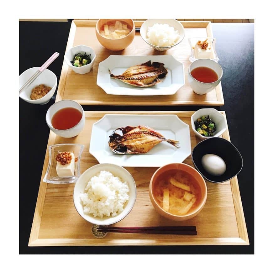 森絵里香さんのインスタグラム写真 - (森絵里香Instagram)「* 和食な朝ごはん * 冷蔵庫の整理も兼ねて作ったら、朝にしてはボリューム多めになってしまった💦 でもペロリと完食！笑 * * 「美味しい」の一言で、ほっこり幸せな朝☺️ * * #朝ごはん #和食 #ヘルシーお家ごはん」10月12日 8時20分 - morierika0502