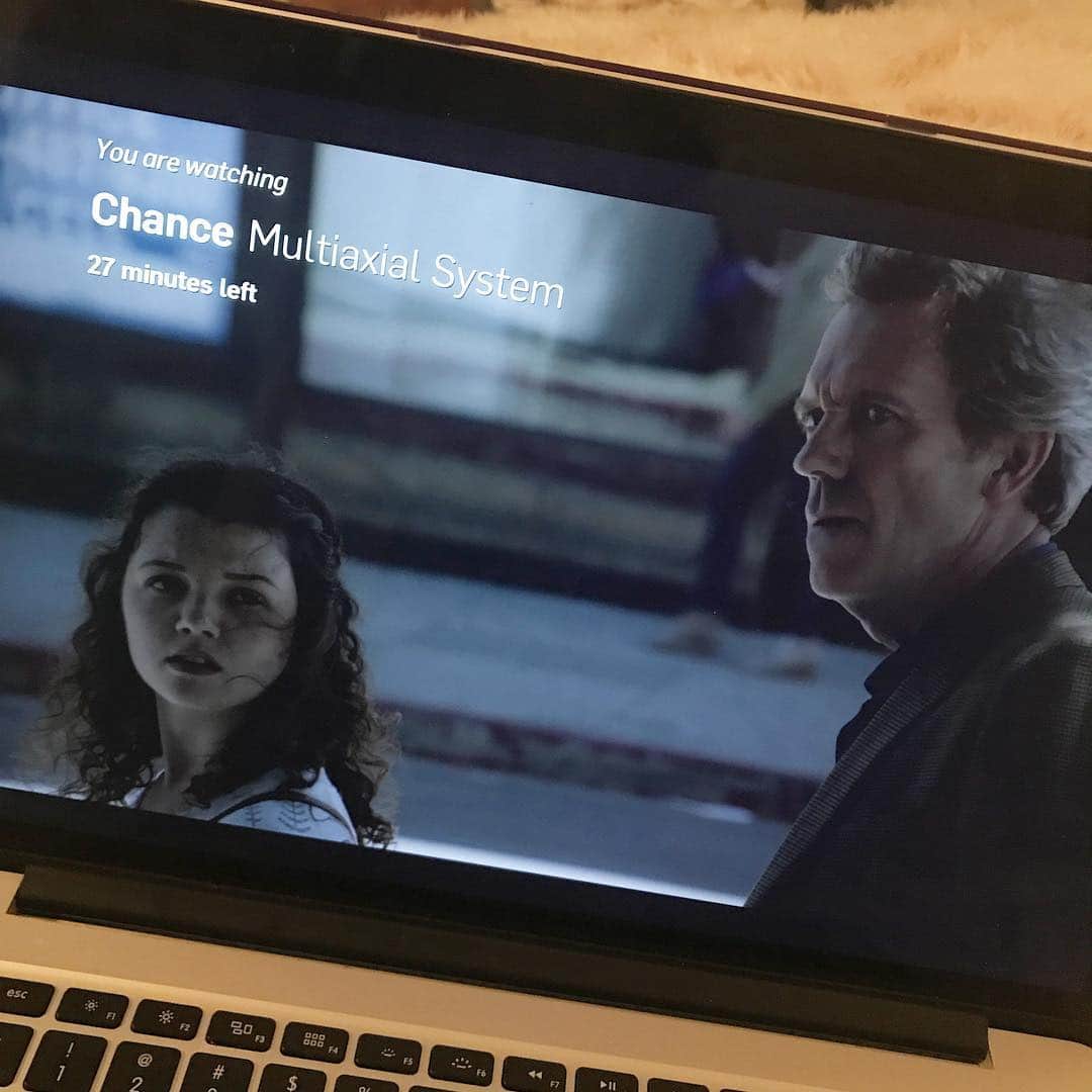 のインスタグラム：「Chance Season ✌🏽 - Now on Hulu 💚」