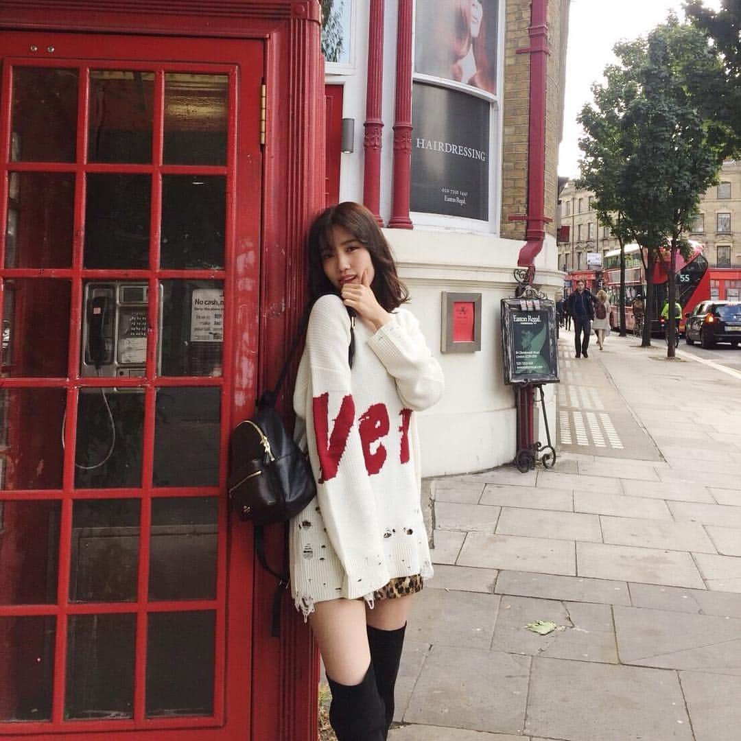 加藤玲奈のインスタグラム：「♥️ #lillilly  #dzzit  #coach」