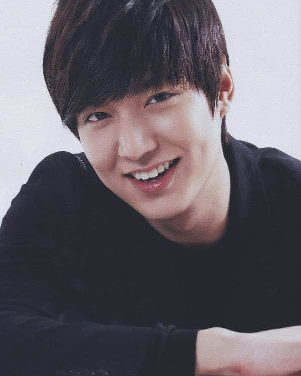 イ・ミンホさんのインスタグラム写真 - (イ・ミンホInstagram)「#LeeMinHo」10月15日 16時14分 - account.leeminho