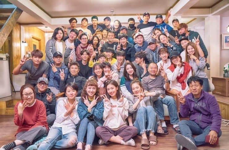 アン・ウヨンのインスタグラム：「청춘시대2  숫자녀계숙자  끝  수고하셨습니다^^」