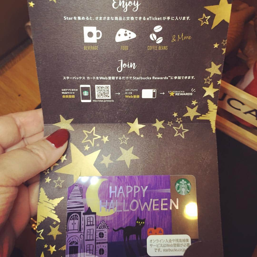 椎名可憐のインスタグラム：「Happy Halloween❗️ #スターバックスカード #スターバックス  #スタバ #ハロウィン #黒猫 #starbucks #starbuckscoffee #starbuckscard #japan #starbucksrewards #star #halloween #cat」