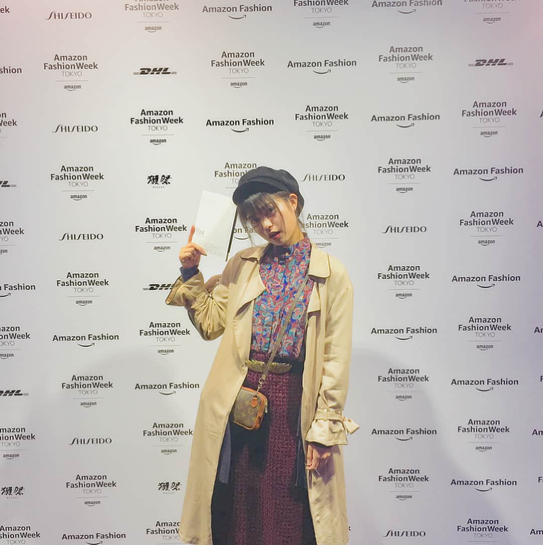前田亜美さんのインスタグラム写真 - (前田亜美Instagram)「* * @amazonfwt  のショー観てきたーー👸🏻💗💭* * 最高にかっこよかった…♡♡♡* ✌︎(　˙-˙　)✌︎* * お世話になってる人に誘ってもらって一緒に🥀💭* * #jirawat @takarawongofficial  #TiTAT  #☝️😜 #逆再生動画  #4枚目 ブランドタグつけたよ #ami私服」10月19日 14時05分 - ami___maeda0601
