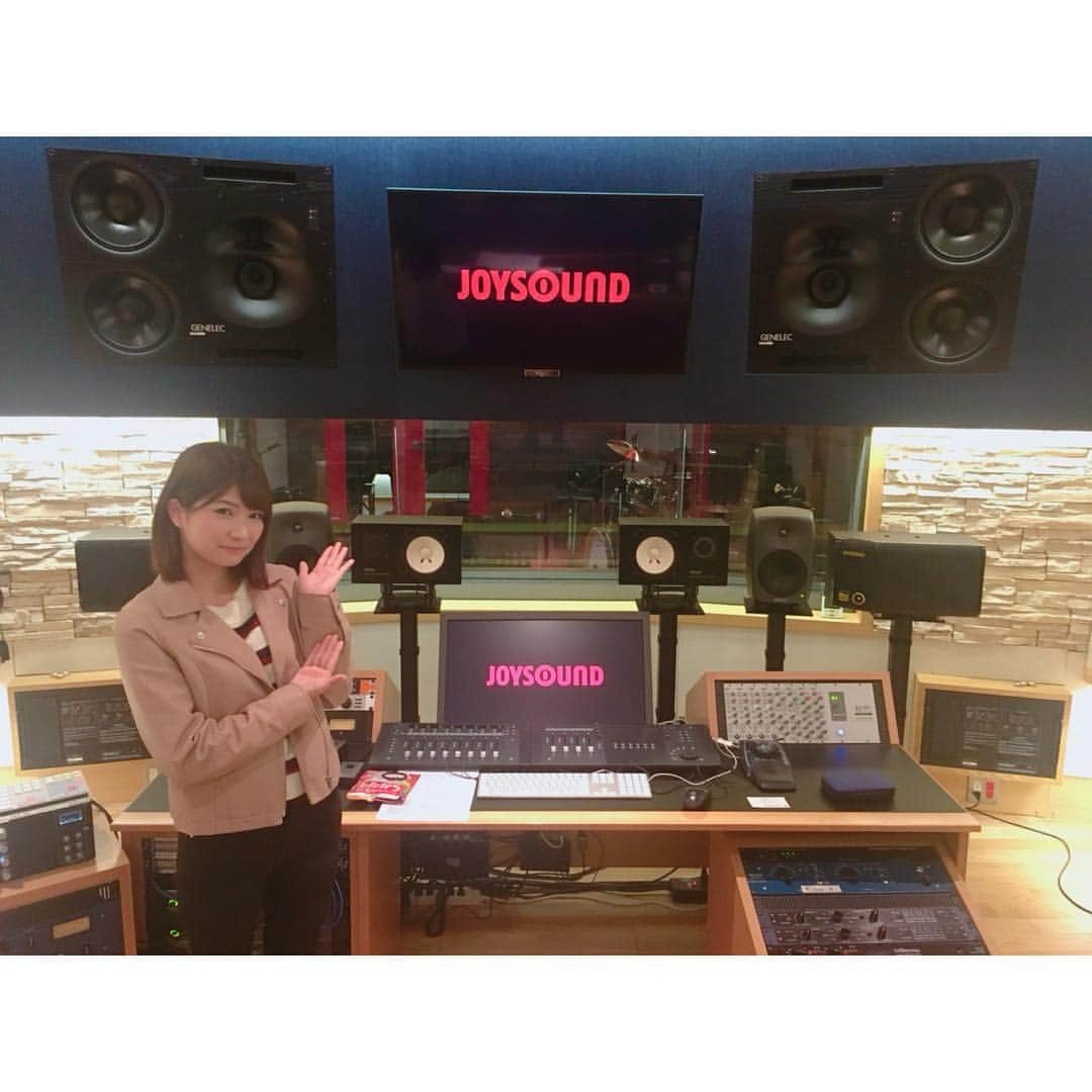 大野咲貴のインスタグラム：「. . LAST REC🎙💕 今までたくさんの曲のレコーディング をしてきたスタジオ！ ありがとうございました😊 . . #おーえすゆー #osu_idol #大野咲貴 #さきやん #instahappy #instagood #instadaily #nagoya #followme #insta_nagoya #recording #joysound」