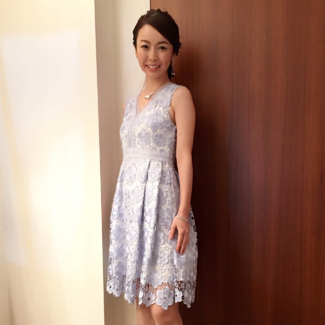 宮崎宣子さんのインスタグラム写真 - (宮崎宣子Instagram)「今日は都内のホテルにて企業様のイベントの司会のお仕事をさせていただきました💕  #司会のお仕事 #楽しい一日 #元気もらいました #私も頑張ろうと思いました #スタイリスト #加藤ちゃん #ヘアメイク #高良ちゃん #マネージャー #山﨑さん #楽しいメンバー #今日もお疲れ様でした #宮﨑宣子」10月21日 19時34分 - miyazaki_nobuko