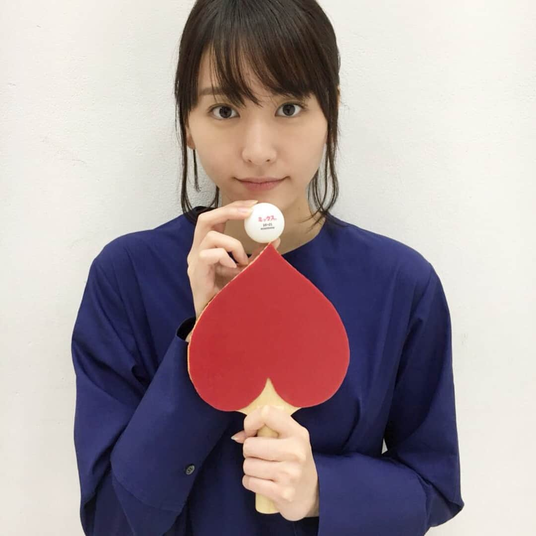 新垣結衣　ファンアカウントさんのインスタグラム写真 - (新垣結衣　ファンアカウントInstagram)「映画ミックス 公開したけどまだ、行けてないんで早めに行きたいです この4枚の写真お気に入り #新垣結衣  #ガッキー  #ミックス  #卓球  #瑛太」10月21日 22時18分 - yui___aragaki___