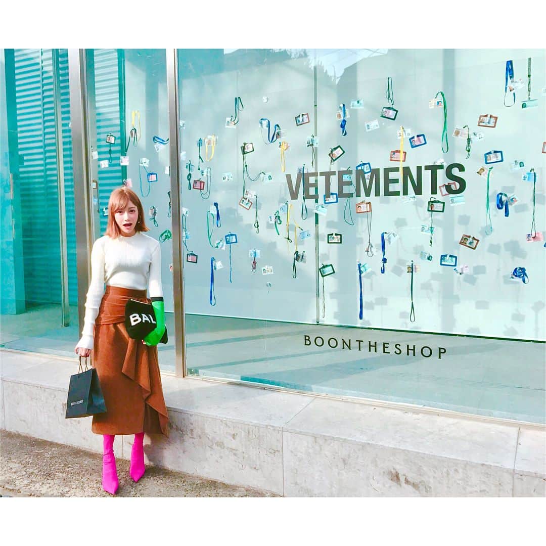 明日花キララのインスタグラム：「お久しぶりのBOONTHESHOP🐻🌷 . #boontheshop」