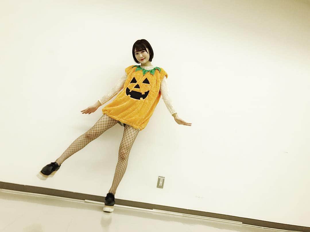川上礼奈さんのインスタグラム写真 - (川上礼奈Instagram)「. 今年のハロウィン🎃♡ かぼちゃれなぴょん。笑」10月23日 0時32分 - rena_kawakami