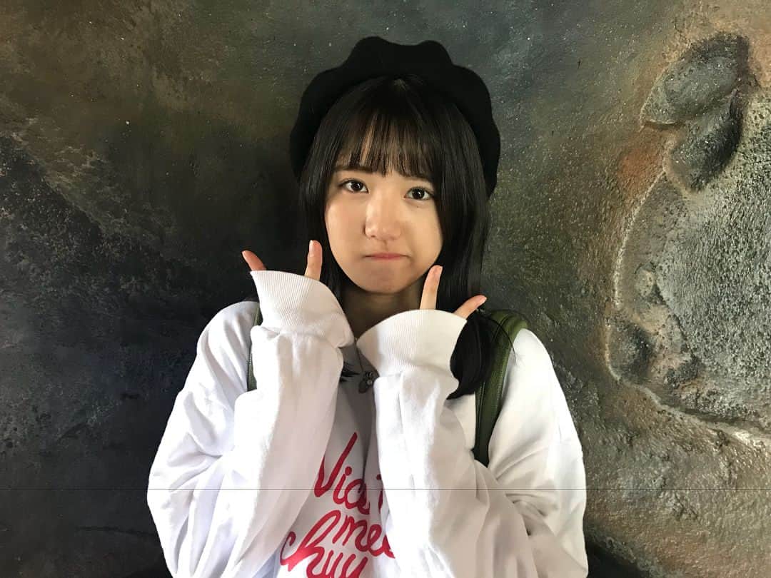 のインスタグラム：「楽しかったな💓👻💓🎃 #disney #chuu #love  #me #happy #piece ✌🏻 また行きたいな〜🙈💕」