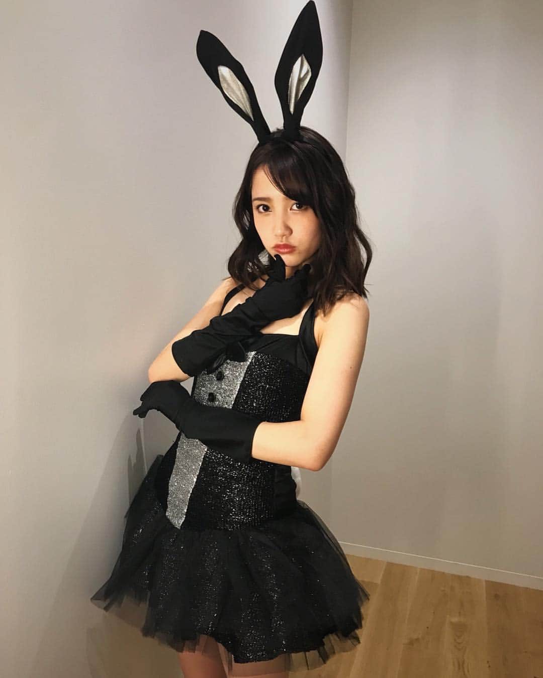 加藤玲奈のインスタグラム：「💚LINE LIVE💚 みてくださった方ありがとうございました！ ハロウィンも近いということで、、、、 バニーちゃん🐰🐰 #bunnygirl #ハロウィン」