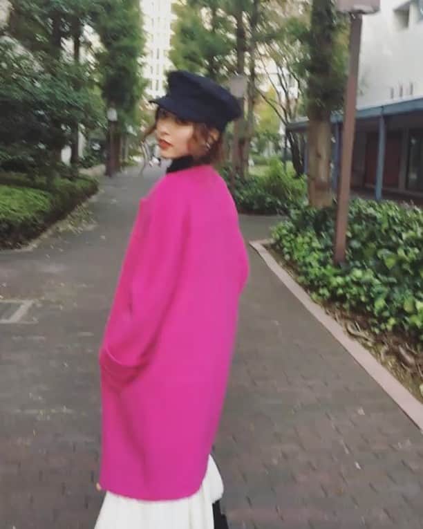 のインスタグラム：「. sunny day 🌞❤︎❤︎ #Kobe #apparel #神戸 #ポートアイランド」