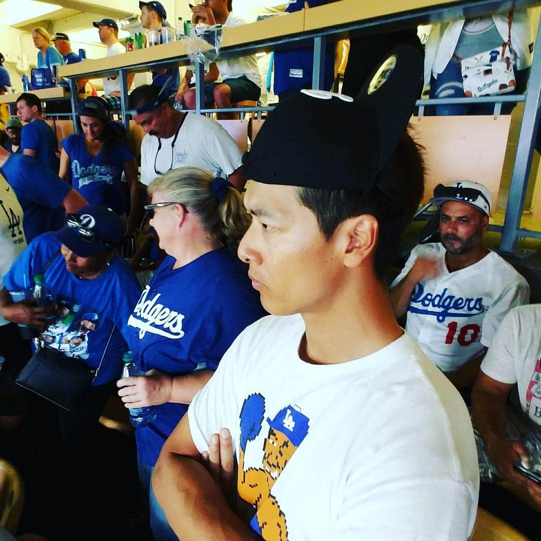 DANNY さんのインスタグラム写真 - (DANNY Instagram)「Going for another one!!!! #worldseries #dodgers」10月26日 13時24分 - dannyim