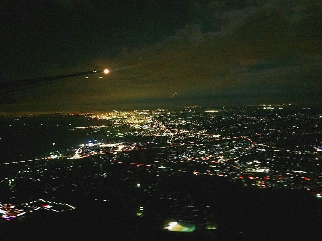 堀田茜さんのインスタグラム写真 - (堀田茜Instagram)「空から見た東京🗼  皆様コメントありがとうございます！😢✨🙏」10月27日 1時49分 - akanehotta