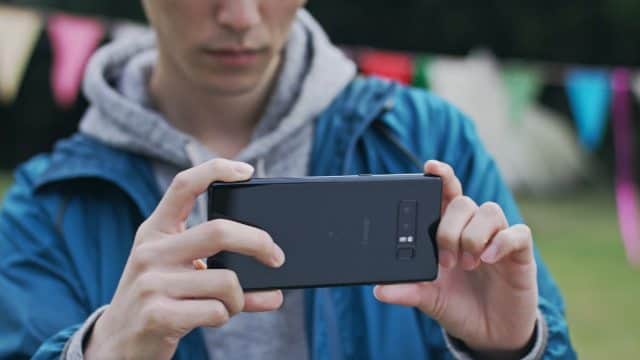 Kiyomi Aritakeのインスタグラム：「★Galaxy Note8 キャンペーンに参加中！★ #GalaxyNote8　のSペンを使用してみんなの写真に描くよ😆👻 キャンペーン期間：10/26～12/26（応募期間12/17まで） 自分で撮影した写真を応募してね。 抽選でイラストを描きこんでプレゼントします😆 ぜひぜひ参加してくださいねー。 #noteme 詳しくは↓公式ＨＰまで(^^♪ http://www.galaxymobile.jp/discover/event/noteme-note8/」
