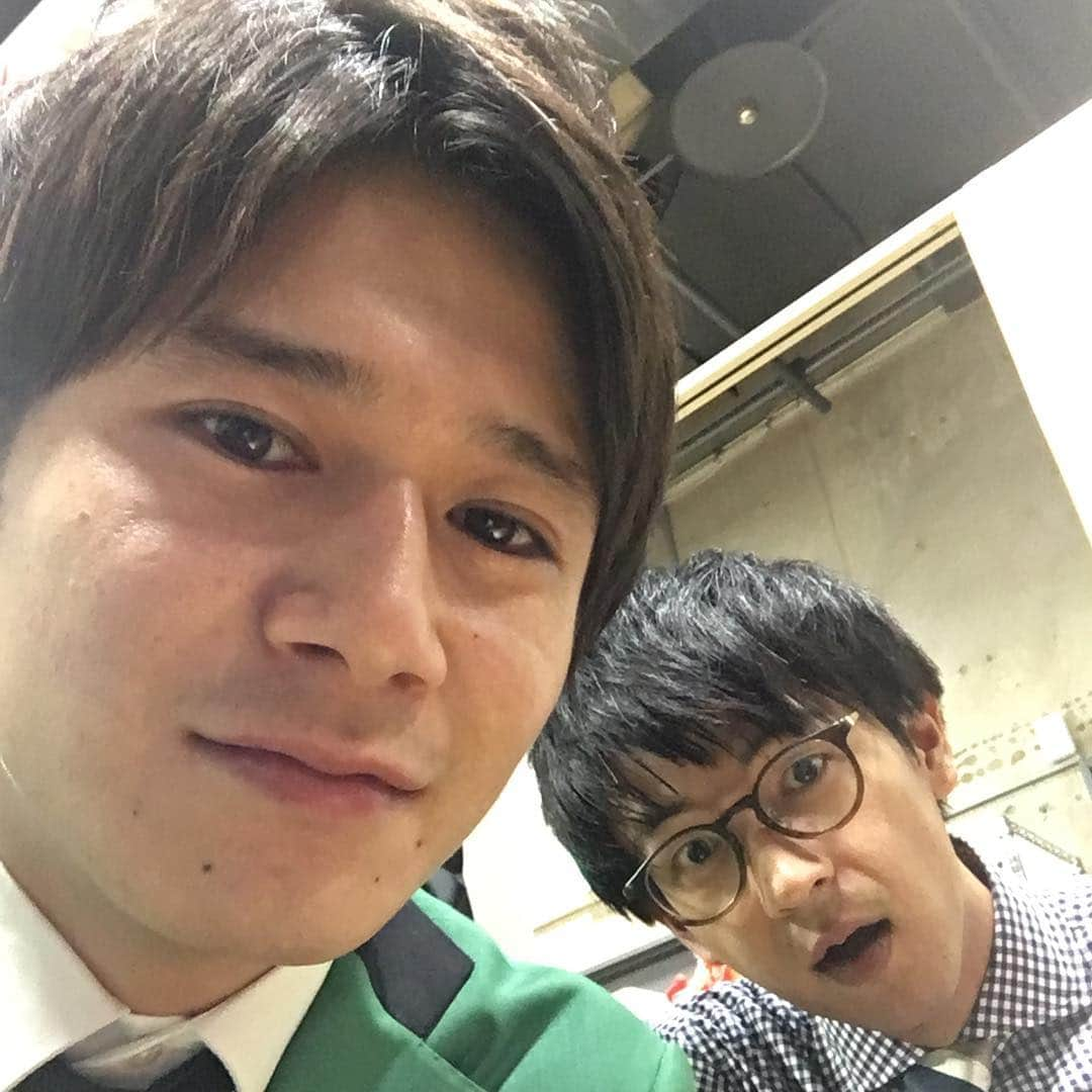 多田智佑さんのインスタグラム写真 - (多田智佑Instagram)「関西のみんなーテルやでー！ 久しぶりやろー？  ルミネ、∞、ありがとうございました！！ #トット #多田 #コマンダンテ #石井 #石井輝明 #テル」10月29日 0時24分 - tottotada