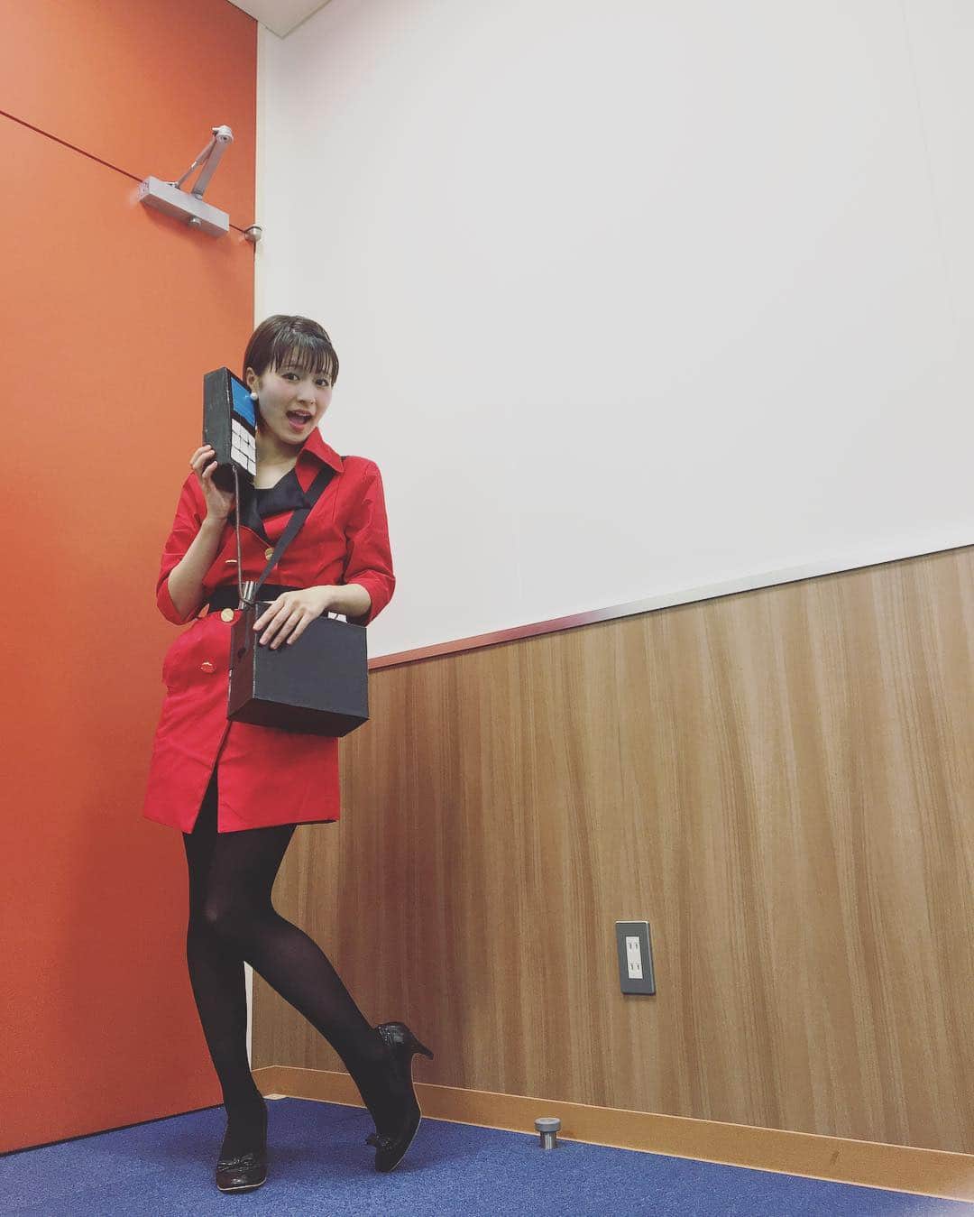 渕上里奈のインスタグラム：「⁑ #halloween 🎃#バブリー 👠 しもしも〜！」