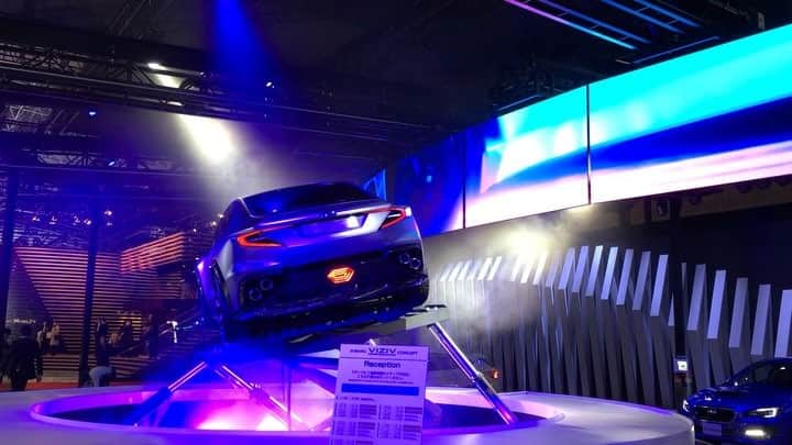 のインスタグラム：「. . Tokyo Motorshow SUBARU VIZIV. . . フルバージョンは フェイスブックしてない方でも 見れるように公開で載せたので Twitterでとぶか藤谷香々で 検索してみてください＊ . . 今日も皆さん ステージ見に きてくださいねっ♩ . . 【皆さんの笑顔が溢れて 楽しんだり感動できるブース No.1目指して頑張ります】 . . .  #VIZIV#車#SUBARU#スバル#東京モーターショー#モーターショー#TMS#イベント#レースクイーン#写真#写真好きな人と繋がりたい#写真撮るのが好きな人と繋がりたい#スマホ写真部#車好き女子#車好きな人と繋がりたい#かっこいい#好き#動画#スバリスト#tokyomotorshow#motorshow2017#japan#car#photo#instagood#race#love#happy#cool」