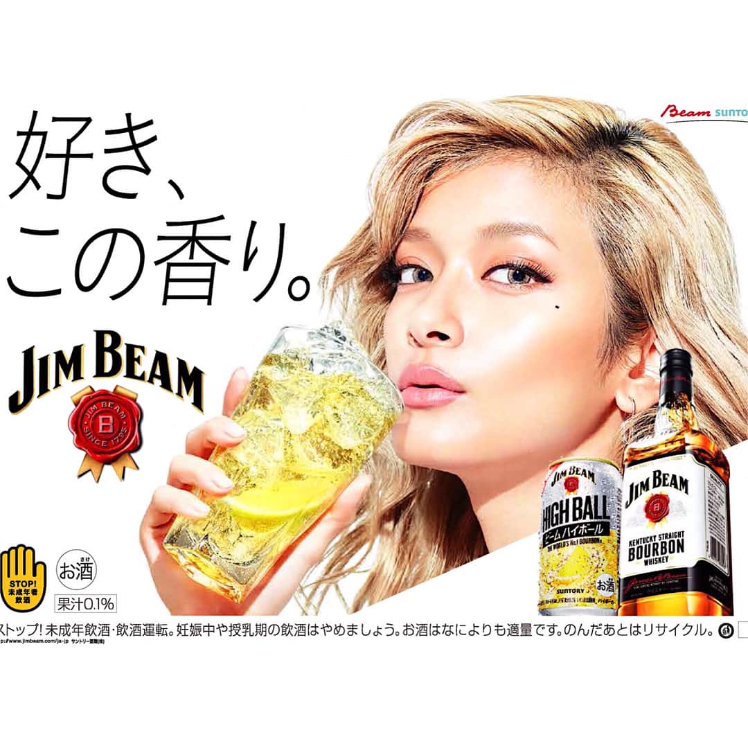 ローラさんのインスタグラム写真 - (ローラInstagram)「Check out my new JIMBEAM commercial 🥃✨」11月23日 11時36分 - rolaofficial