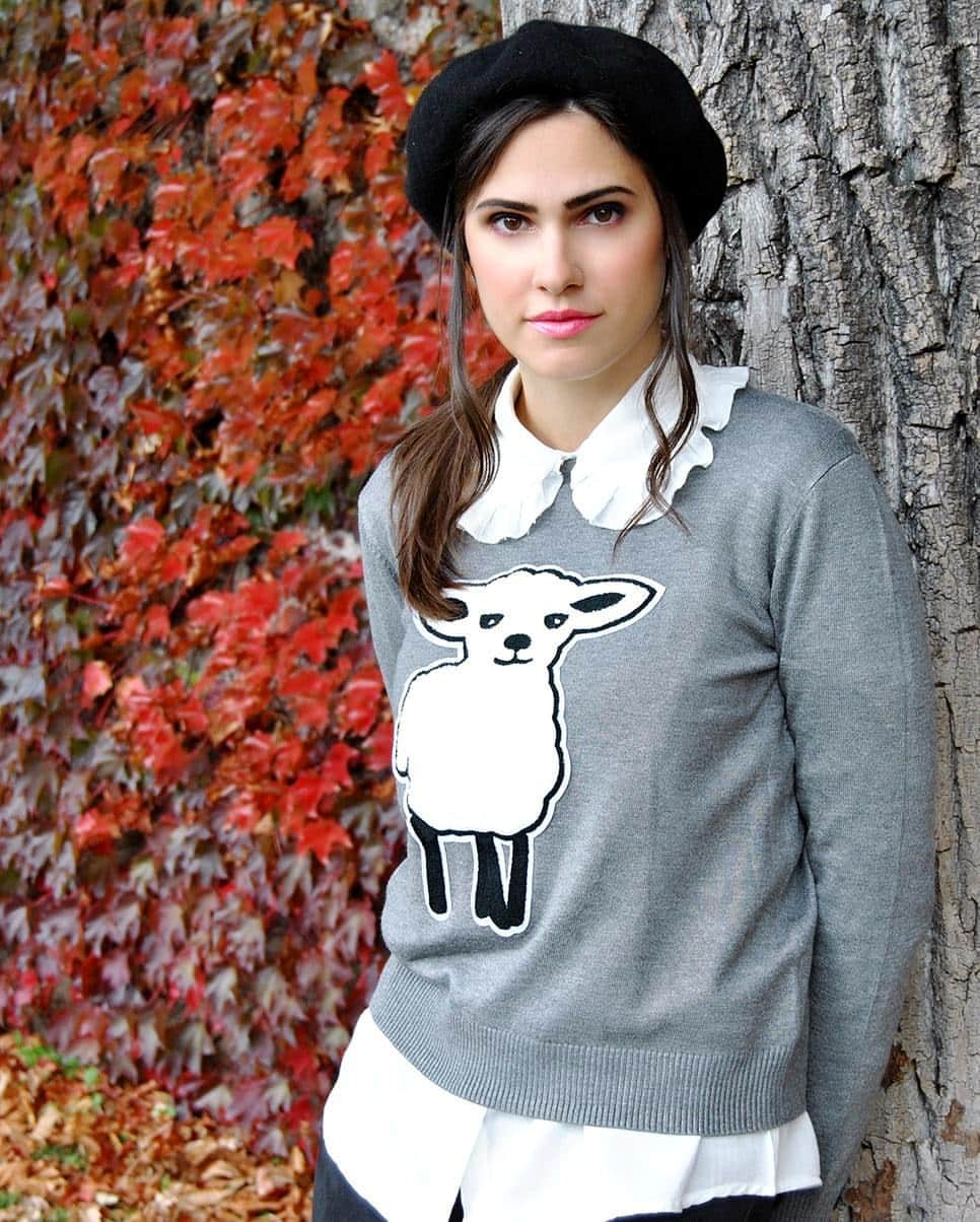 Giuliaさんのインスタグラム写真 - (GiuliaInstagram)「La pecorella-lla-lla! 🐑🐑🐑 ･ Shirt & Jumper: @companiafantastica ･ ･ #todayilookfantastic #companiafantastica #oodt #dress #fashion #ファッション #スタイル #今日のコーデ  #fall #photooftheday #instagood #picoftheday #view #instacool #like4like #l4l #lfl #whatitalyis #igersitalia #italian_places #city_explore #lovefashion #italiangirl #me #イタリア人 #イタリア #モデル #可愛い #コーディネート#コーデ」11月23日 22時06分 - marzari.giulia